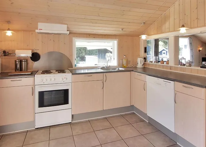 Holiday home Valpuri - 1-3km To The Fjord By Interhome