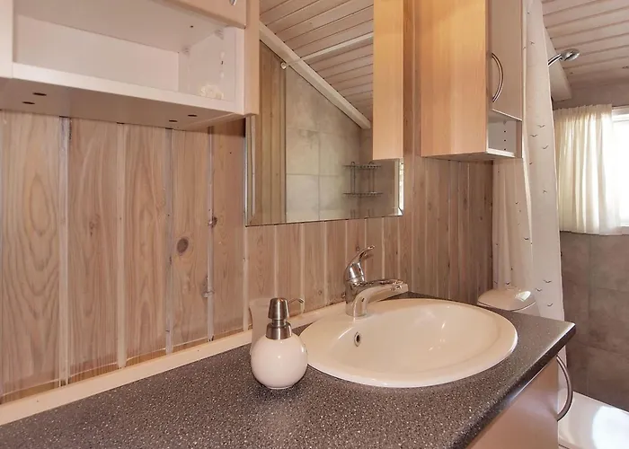 Holiday home Valpuri - 1-3km To The Fjord By Interhome *